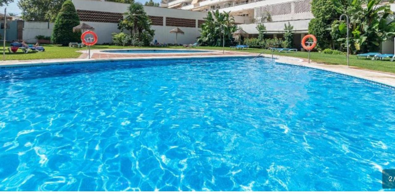 Marbella Edificio Puerto Azul Apartment Exterior photo